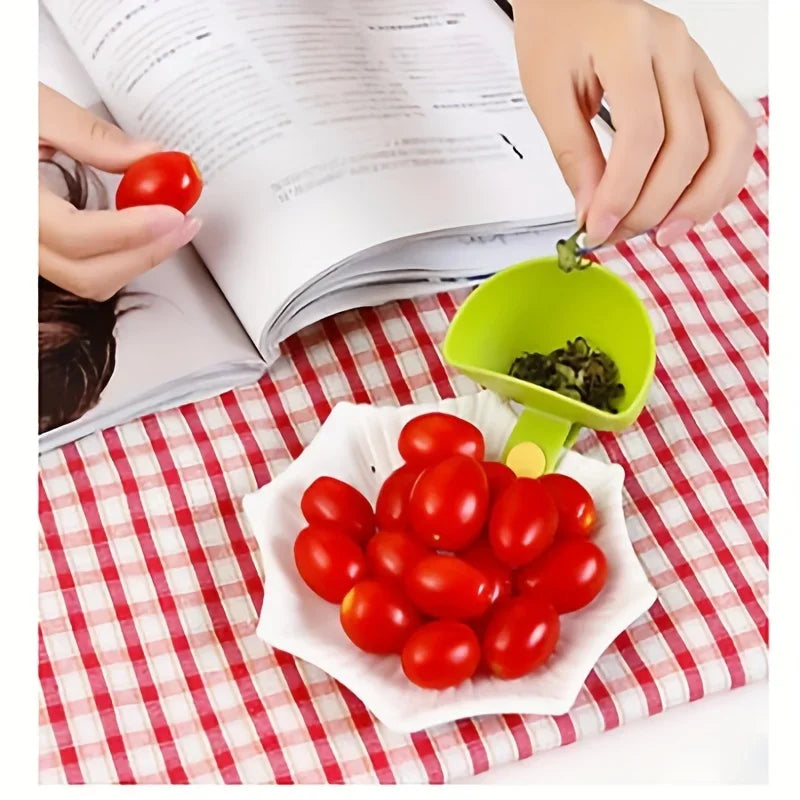 4pcs Plastic Dip Clip Bowl Set, Colorful, Durable PP, Ideal for Chips, Sauces & Veggies, Perfect for Outdoor Leisure