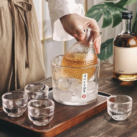 🍶 Japanese Glass Bar Set – Elegant Sake & Cocktail Glassware