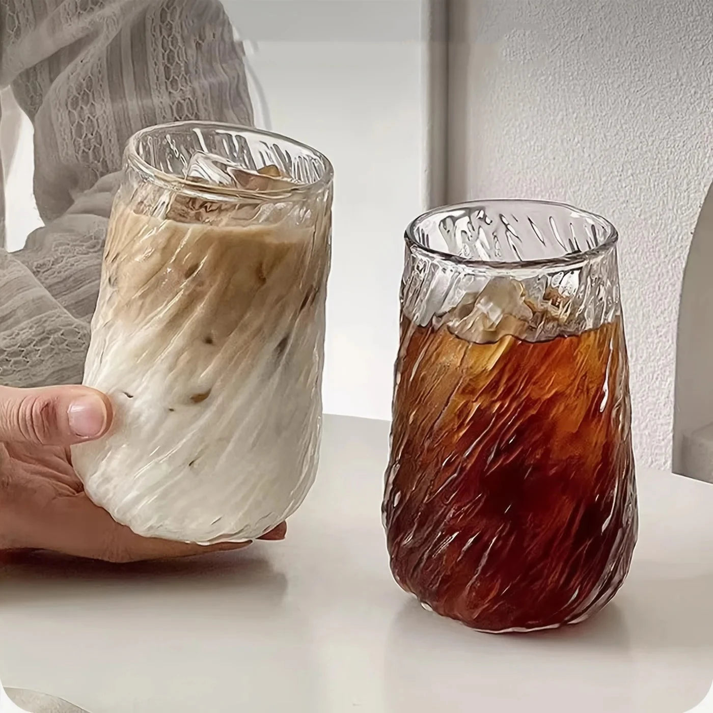 ☕ 400ML gestreepte glazen koffiemok – Stijlvol en functioneel